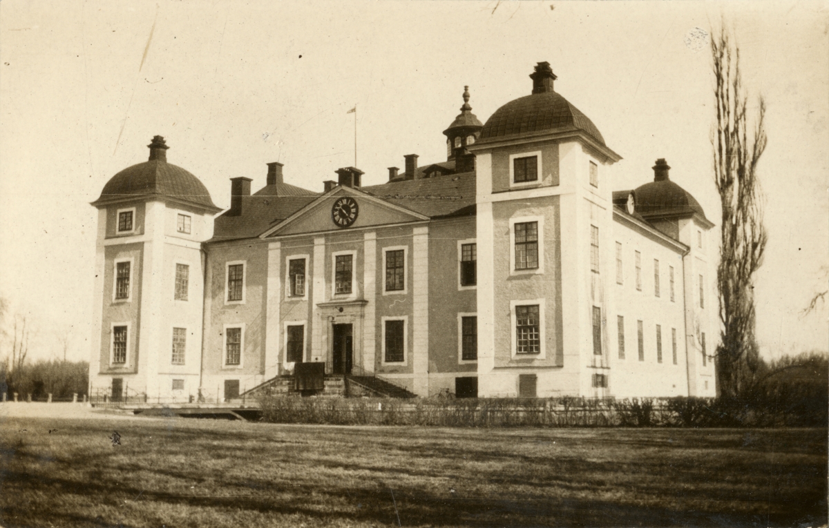 Text i fotoalbum: "Strömsholm 1914-1915".