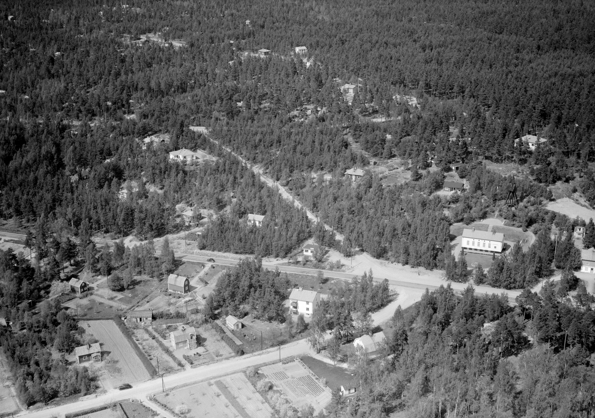 Flygfoto över villasamhället Svärtinge nordväst om Norrköping.