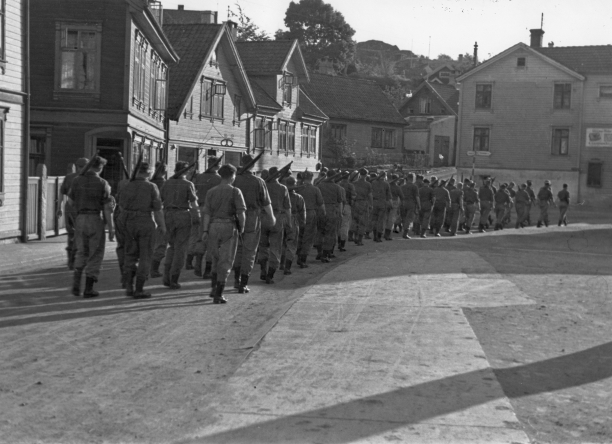 Norske soldater på Damsgård, 15. august 1945.