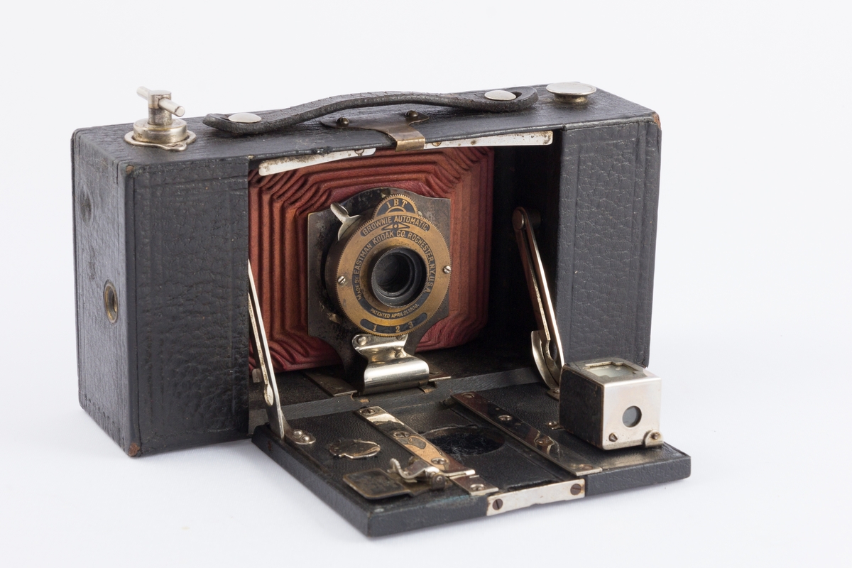 Kamera, Brownie Automatic av Eastman Kodak co. 