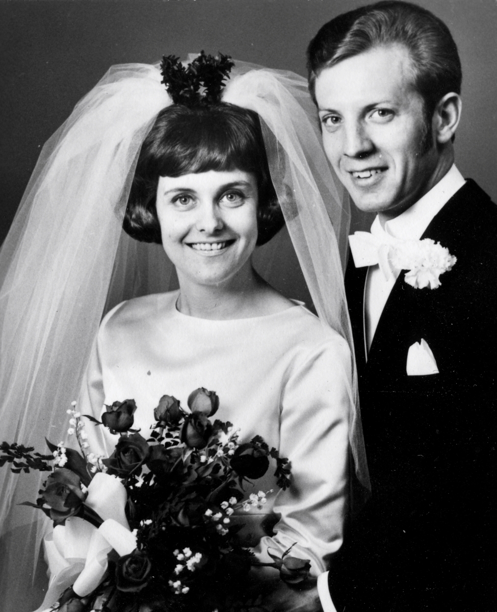 Bröllopsfoto av Ingegerd (född Johansson) och Göran Åkvist, okänt årtal.