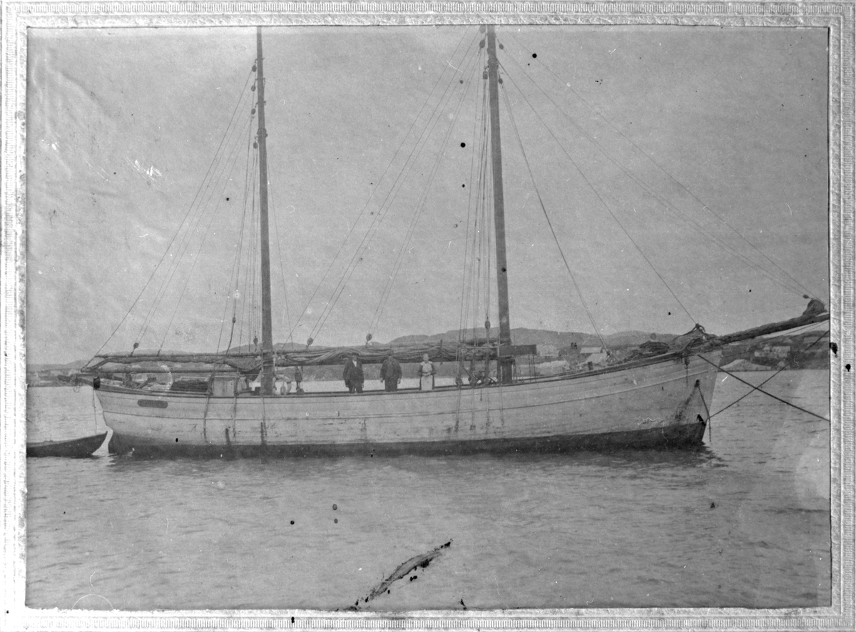 Galeas, evt. to-masta skonnert, ca. 1900-1910.