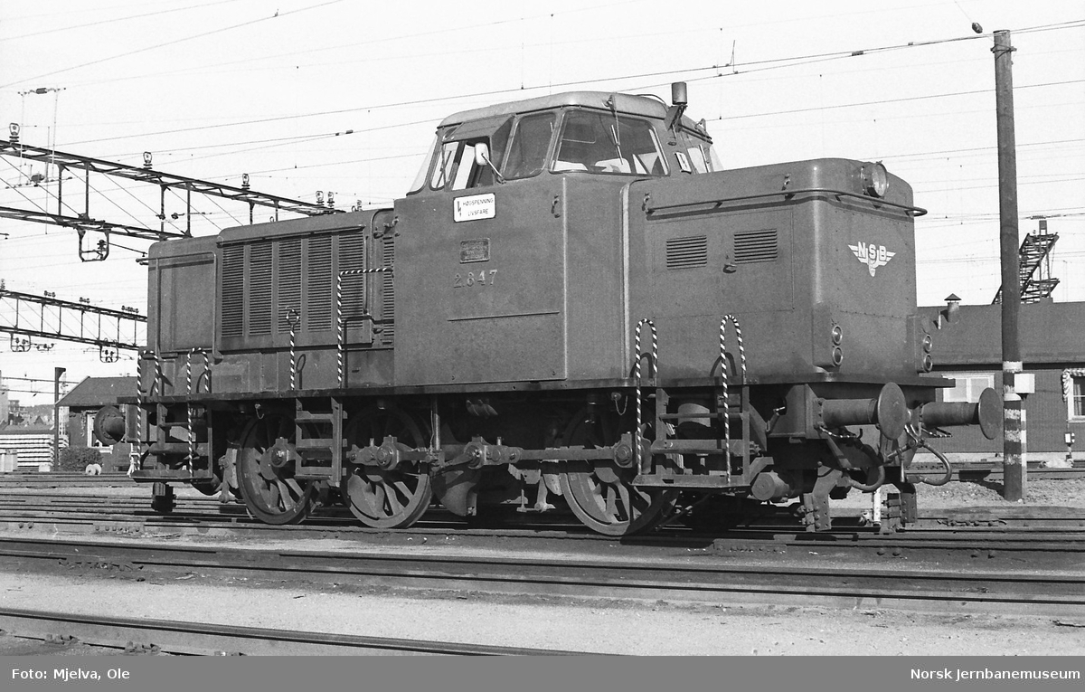 Diesellokomotiv Di 2 nr. 847 på Oslo Østbanestasjon