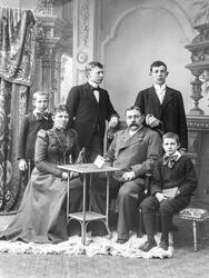 Havnefogd i Moss, Otto Breda Rønneberg med sin familie,  kon