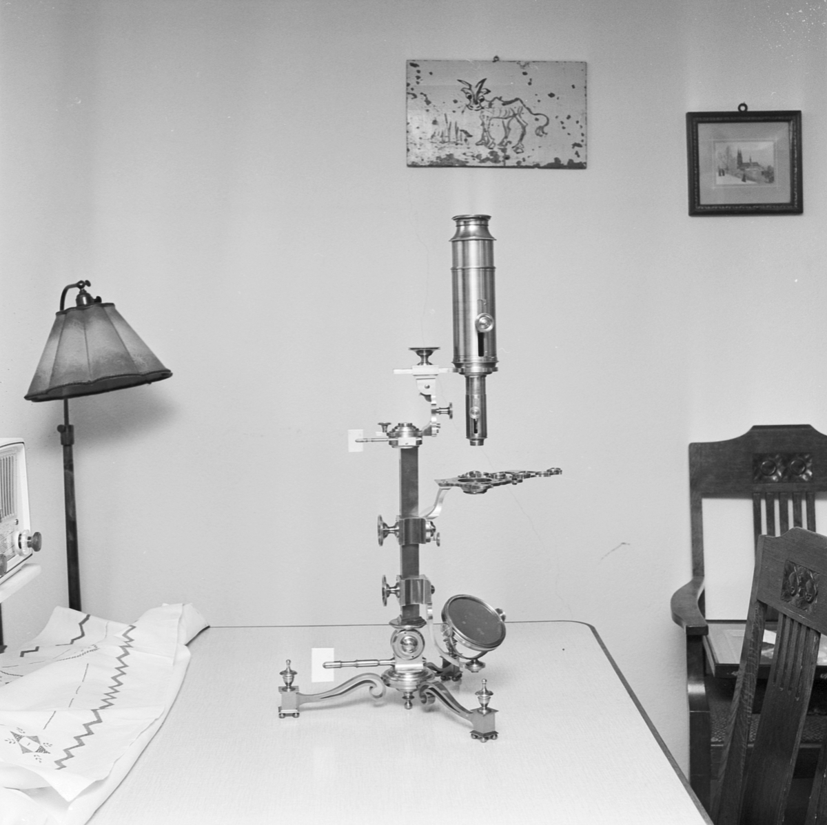 Kungliga vetenskapsakademien, mikroskop, Uppsala 1962