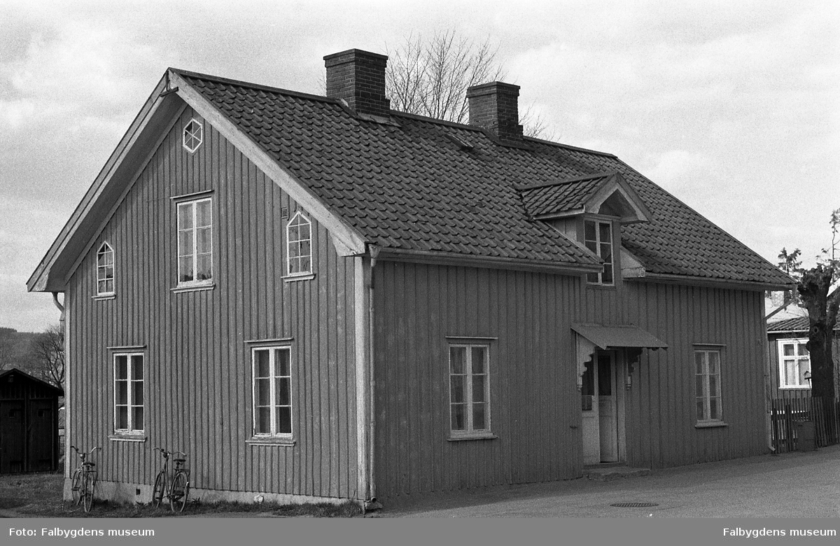 Byggnadsinventering 1972. Kopparslagaren 14. Bostadshus mot Gärdesgatan.