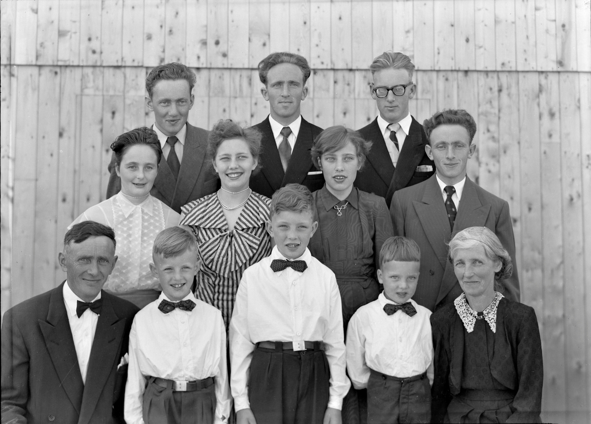 Olaf Heggvold med familie, Soknedal