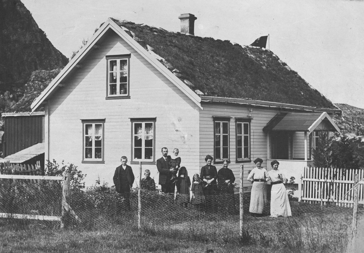 Fotograffamilien i Lysøysund?