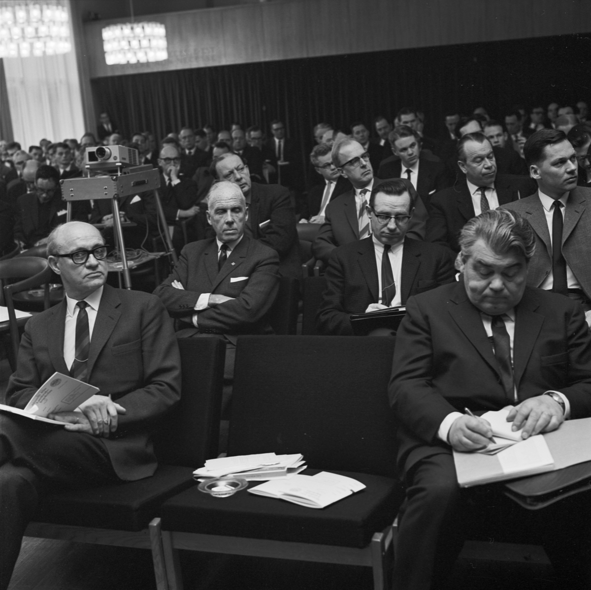 Lantbrukshögskolan, konferens om kemiska ogräsmedel, Uppsala 1965