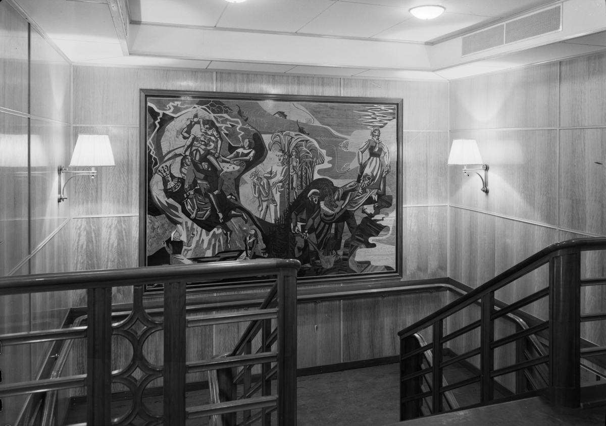 Peer Gynt, bilde av intarsia av Per Krohg, laget til MS "Oslofjord" i 1938, hang også på passasjerskipet bygget i 1949.