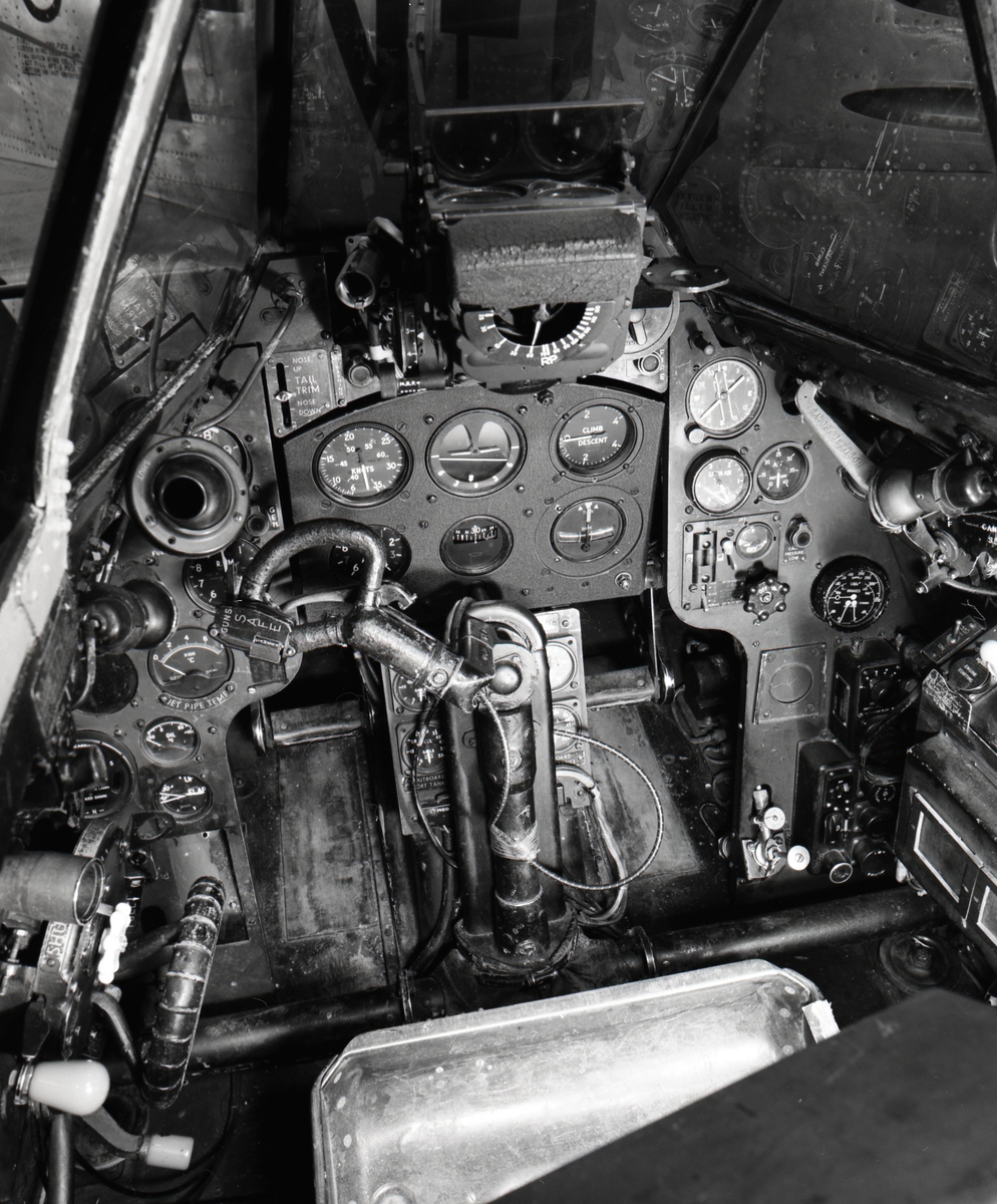 Cockpit de Havilland Vampire. - Forsvarets museer / DigitaltMuseum