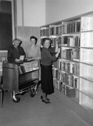 Deichmanske Biblioteks' filial i Bogstadveien. Oktober 1954.