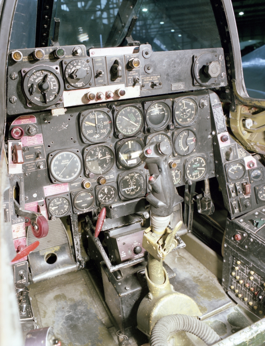 Cockpit Republic F-84G Thunderjet.