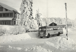 Rutebilstasjonen i Hønefoss.Engeseth Busslinjer var et busse