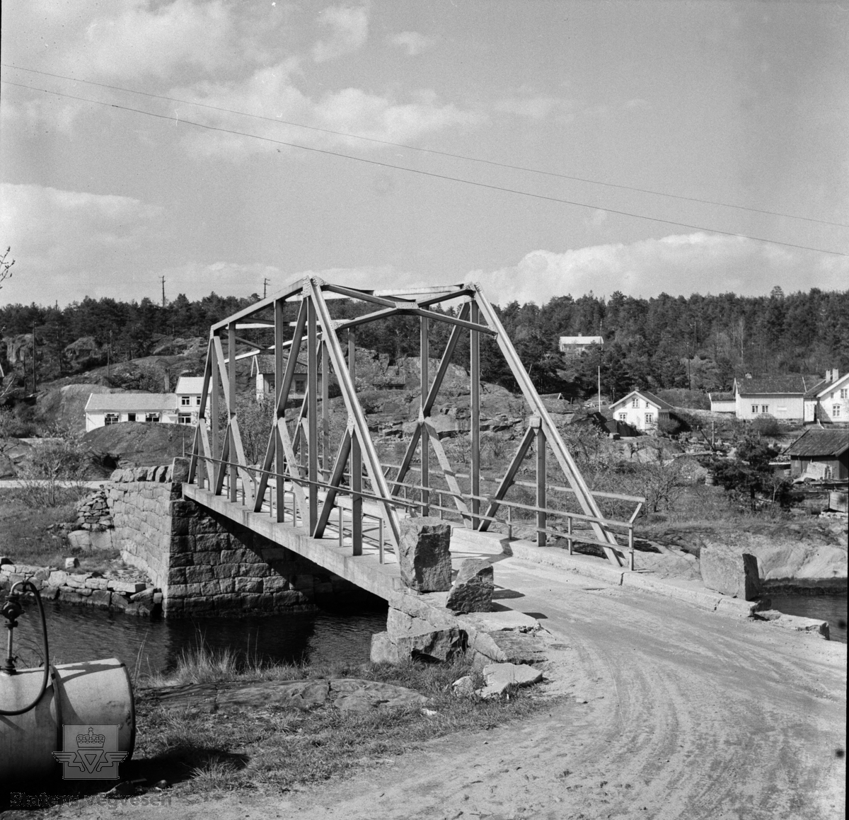 Kilsund bru  Arendal, antakelig fotografert på 1950-tallet.
Stedsnavn: Kilsund