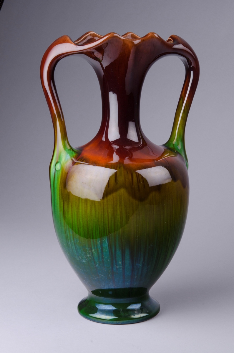 Vase [Vase]