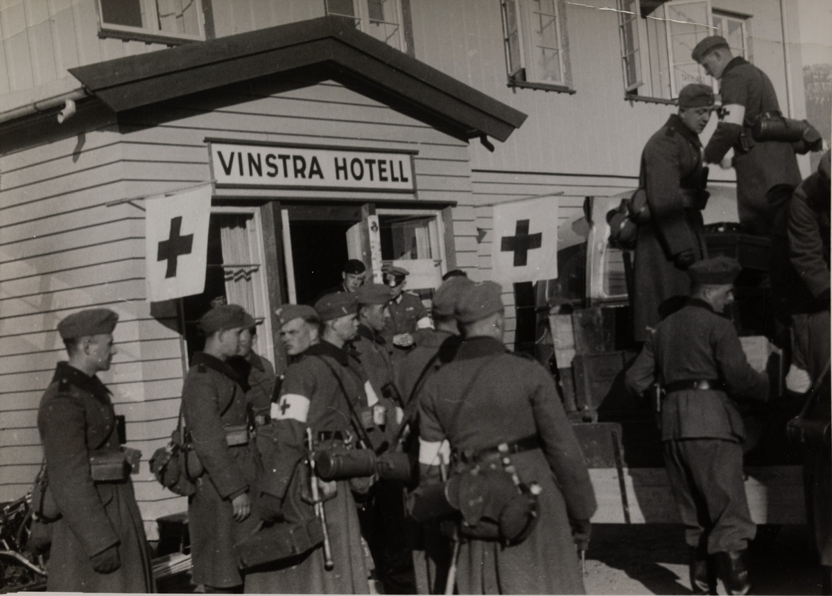 KRIGEN 1940/SØR-NORGE/VINSTRA