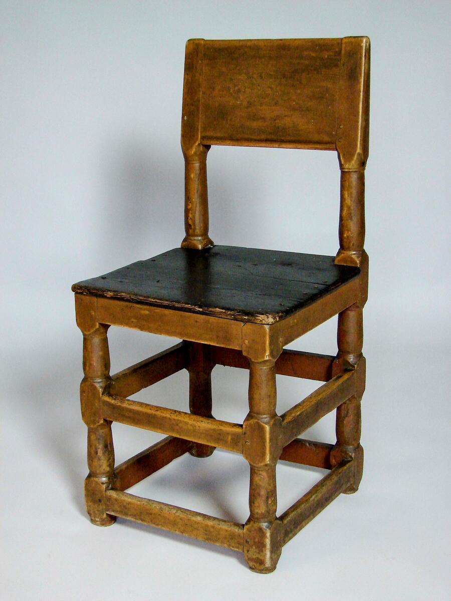 Stol av tolvslåstolstyp - Västernorrlands museum / DigitaltMuseum