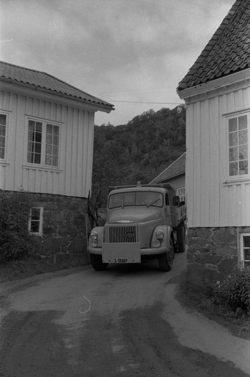 Åve i Rekefjord, ca. 1975. Vanskelige trafikkforhold.
