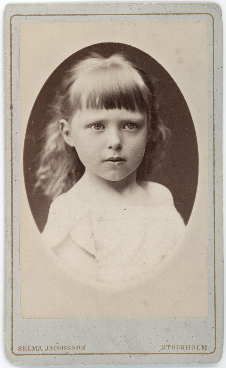 Kabinettsfotografi - Alfhild Arwidsson, Stockholm 1876