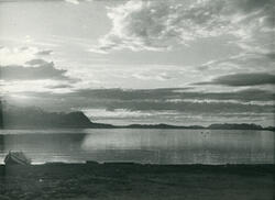 Utsikt over havna i Sørkjosen i 1946