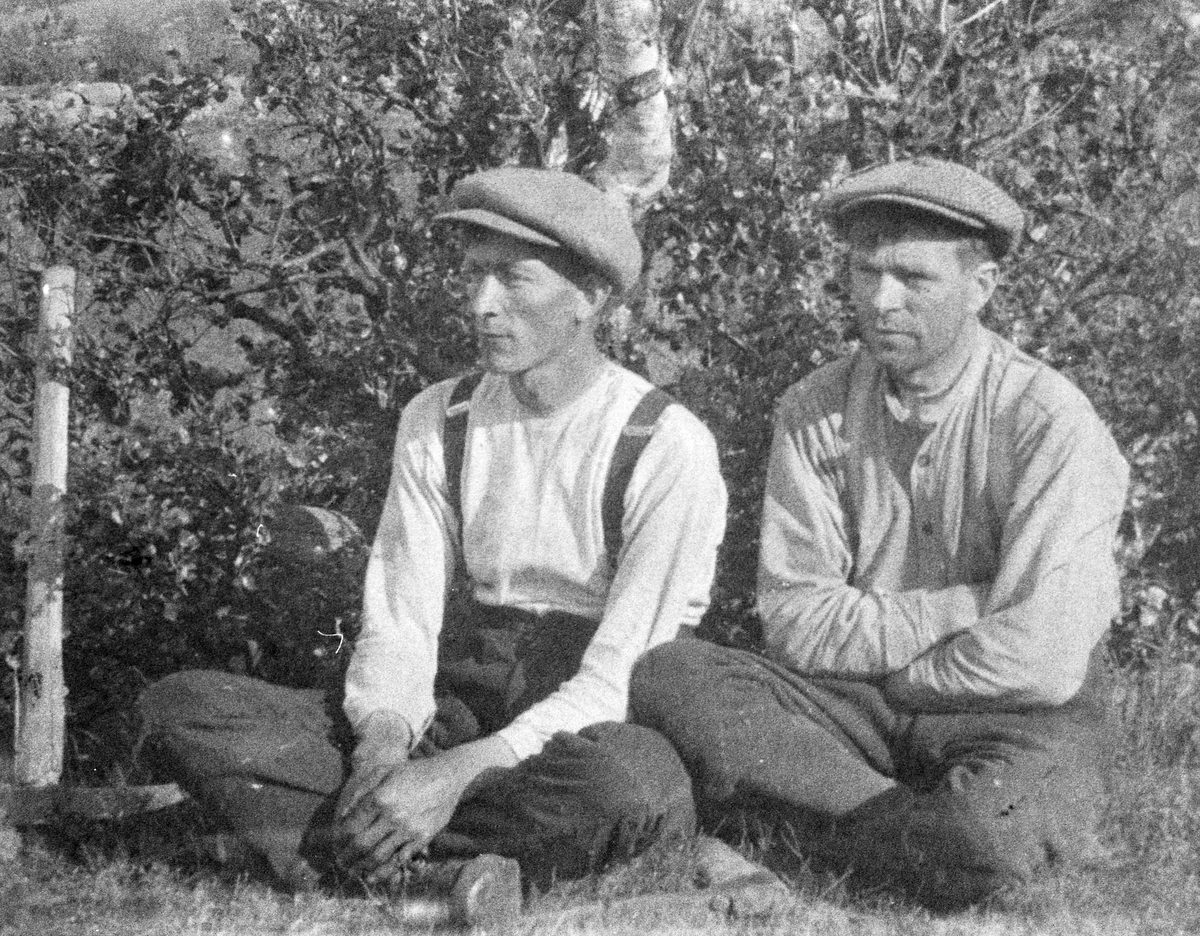 Frå venstre: Helge Flaten og Ola Kjørlien