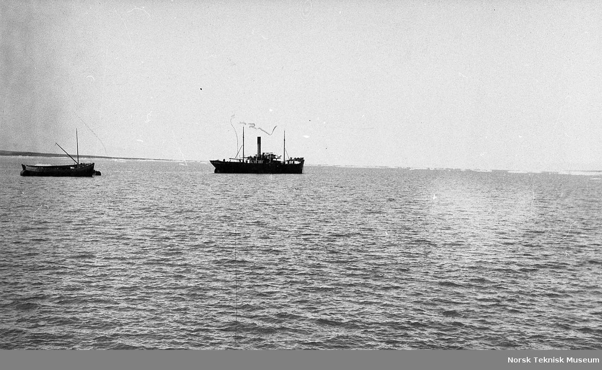 Ingø (Gaasø) : telegrafidirektør Thomas Thomassen Heftyes (1860-1921) reise til Svalbard og Ingø i 1911