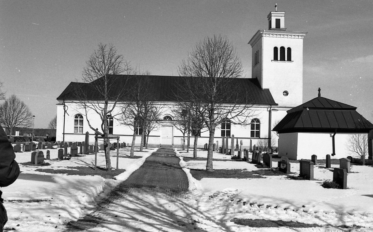 Exteriör: Adelövs kyrka, Adelövs socken i Tranås kommun.