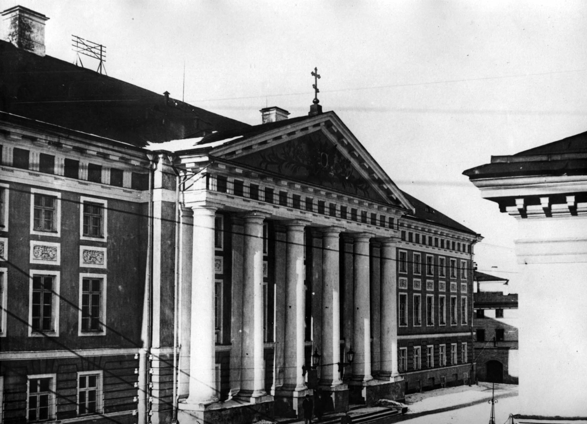 Det gamla berömda universitetet i Dorpat under första världskriget.