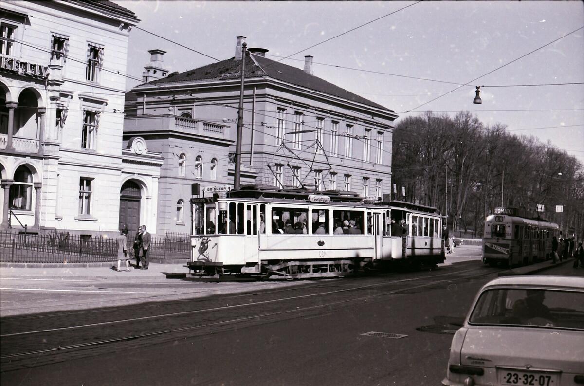 Oslo Sporveier, SS nr. 68 linje 1, Handelsbygningen.