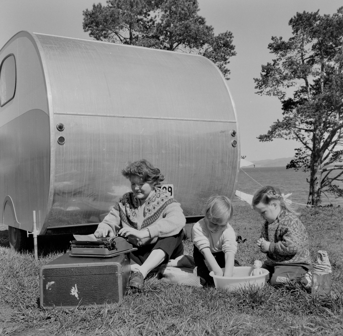 Familien Andersen fra Bærum camper i Devlebukta