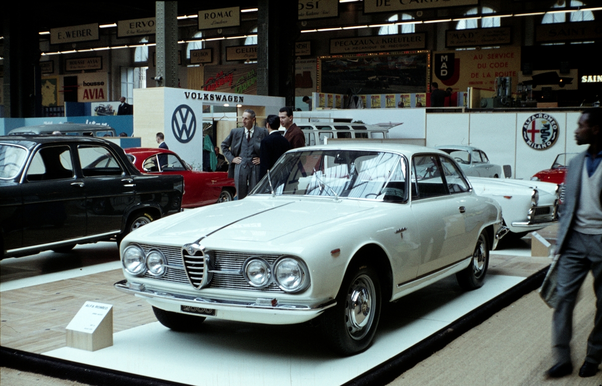 Foto fra en bilmesse i Frankrike. Alfa Romeo Sprint 2600