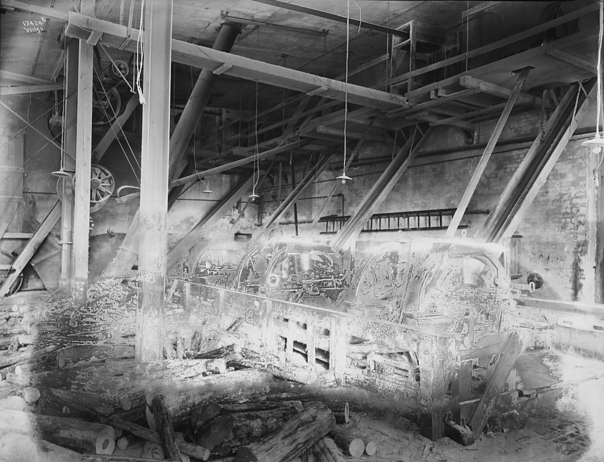 Barkemaskiner, Lillestrøm cellulosefabrikk, Fotografert 1923.