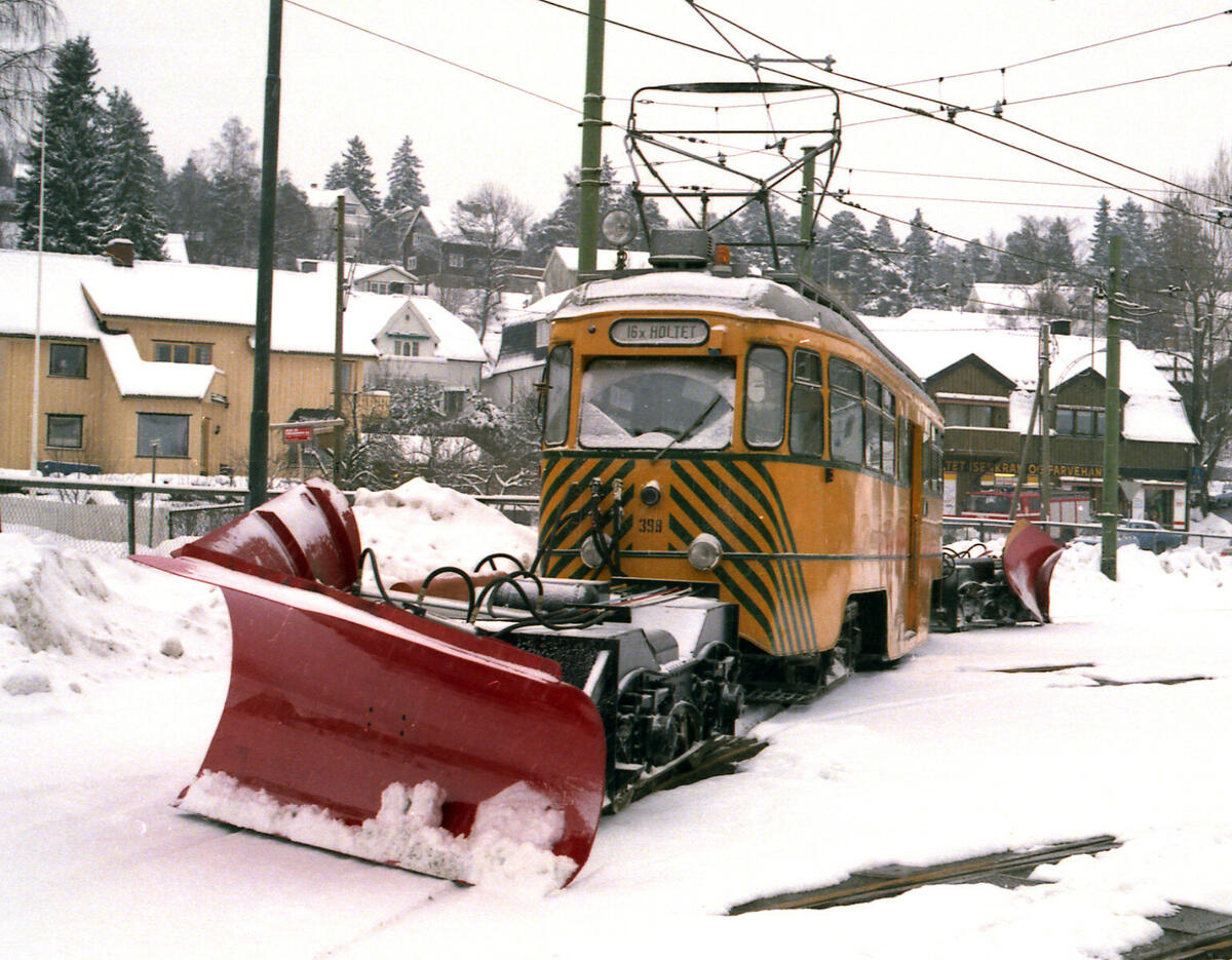 Ekebergbanen, nr. 398, ex 1004, snøploger, Holtet.