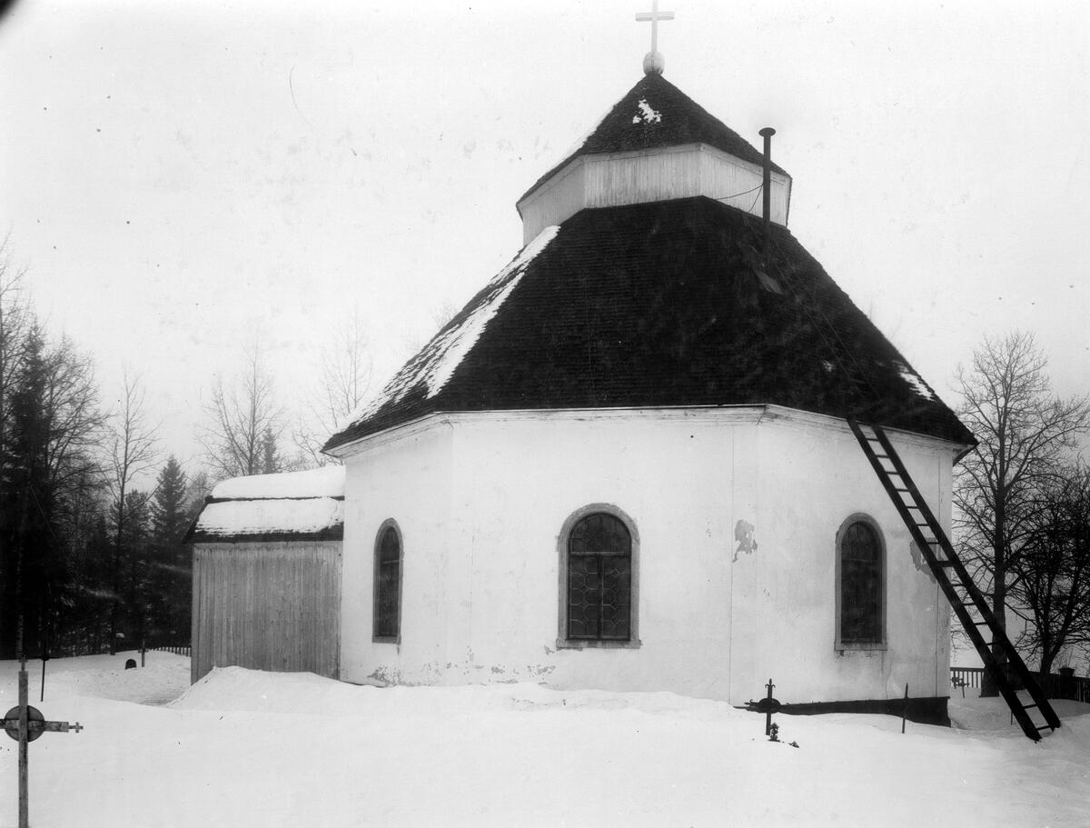 Gamla kyrkan i Viksjö. - Västernorrlands museum / DigitaltMuseum