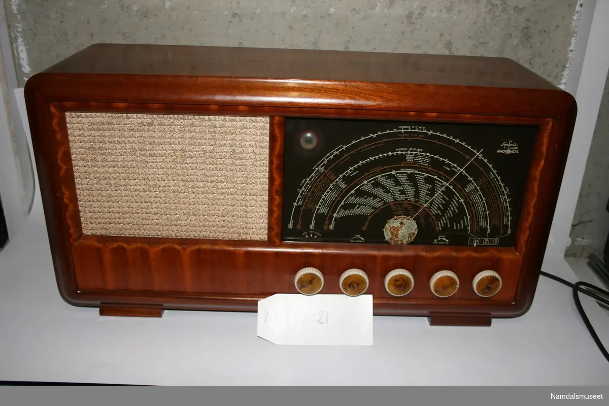 Radionette radio