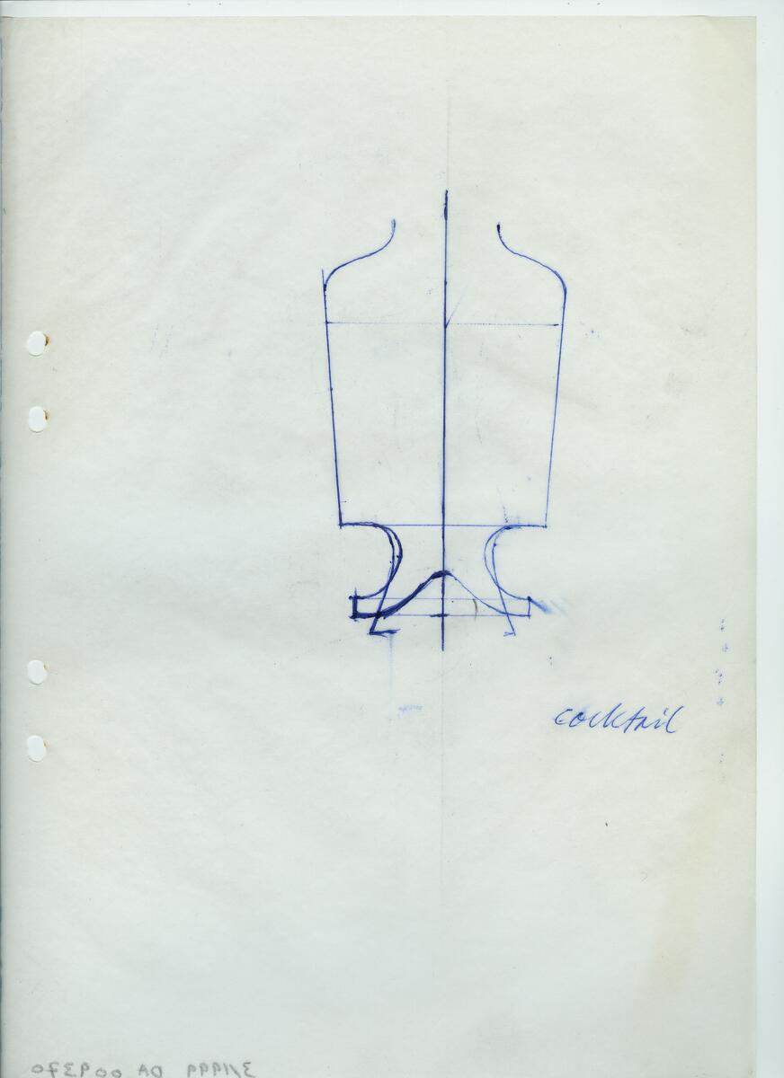 Materialet innehåller skisser till glasserviser, ishink, vaser m.m. 50 skisser daterade 1965. 37 skisser daterade 1966. 83 skisser daterade 1967.