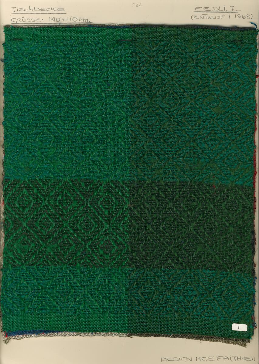 Breda ränder i två nyanser grönt med våffelliknande mönster, tygprover i nio färgställningar, 35x29 cm.Garnprover. 4 montage, noteringar.