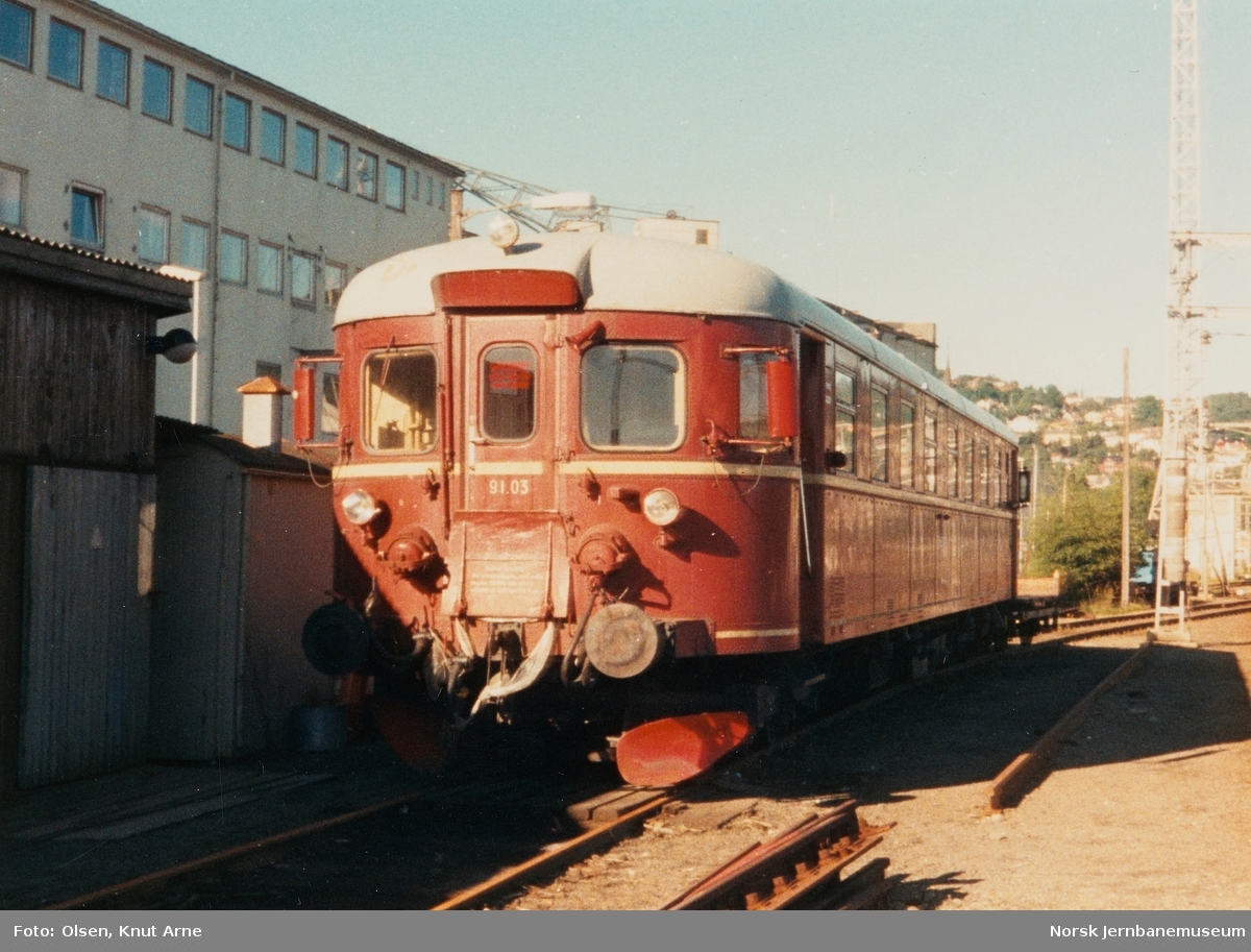 Dieselmotorvogn BM 91 03 i Trondheim