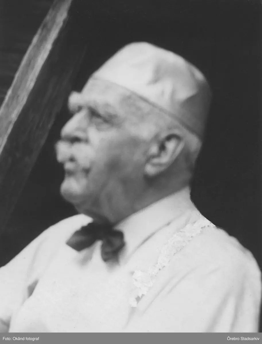 Äldre herre i hatt, 1960-tal - Örebro Stadsarkiv / DigitaltMuseum