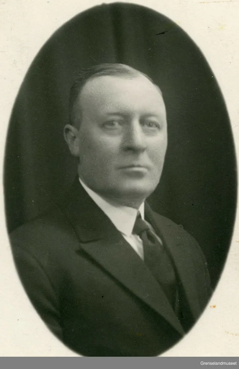 Portrett av G.O Ramberg. Skolestyreformann I Kirkenes i perioden 1932