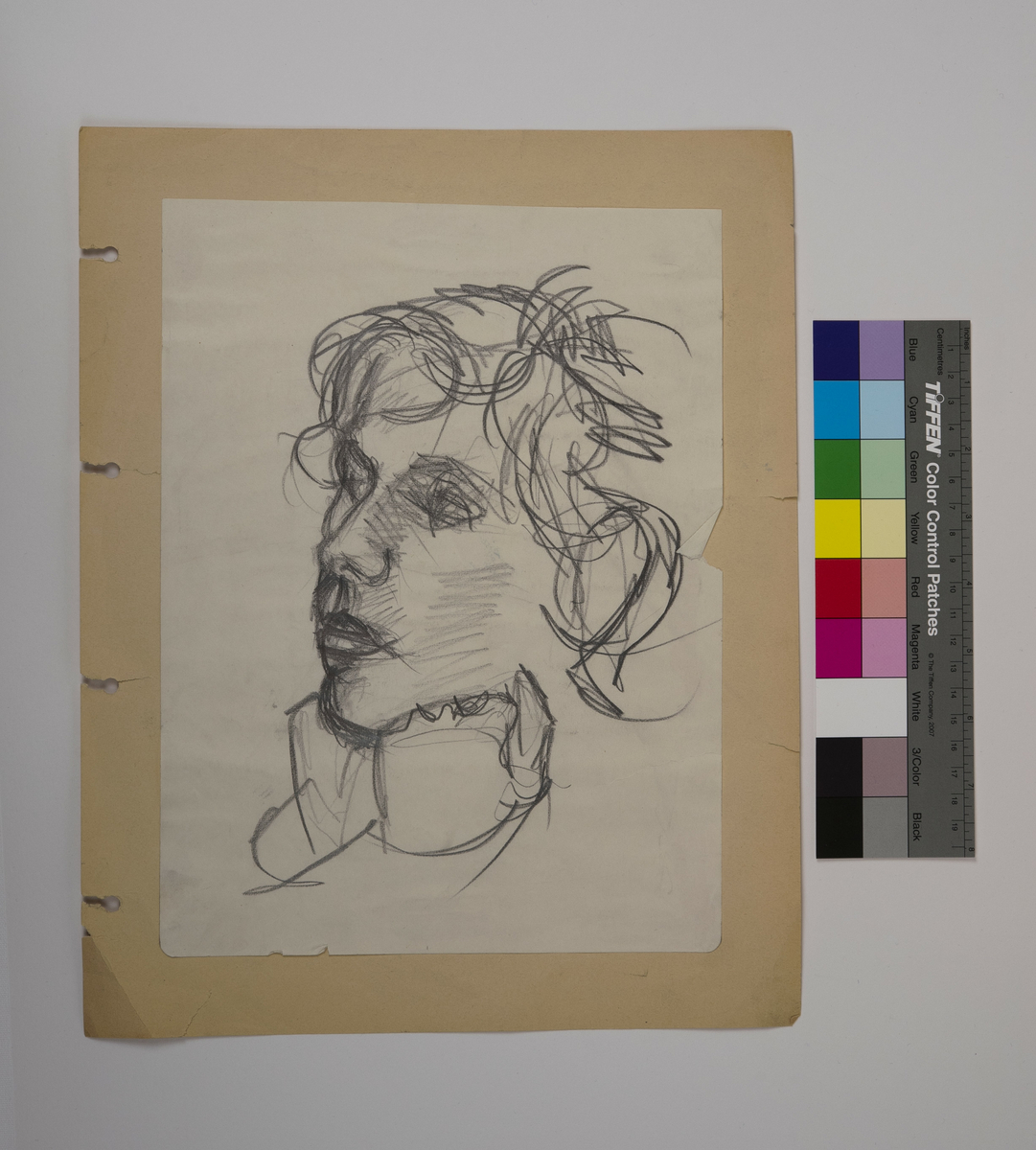Side 1: Portrett kvinne i profil
Side 2.1: Rom med seng, plakat over seng, glass på nattbord.
Side 2.2: Ansikt, mann