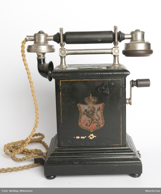 En gammel telefon fra 1900-tallet. Telefonen til Edvard Munch