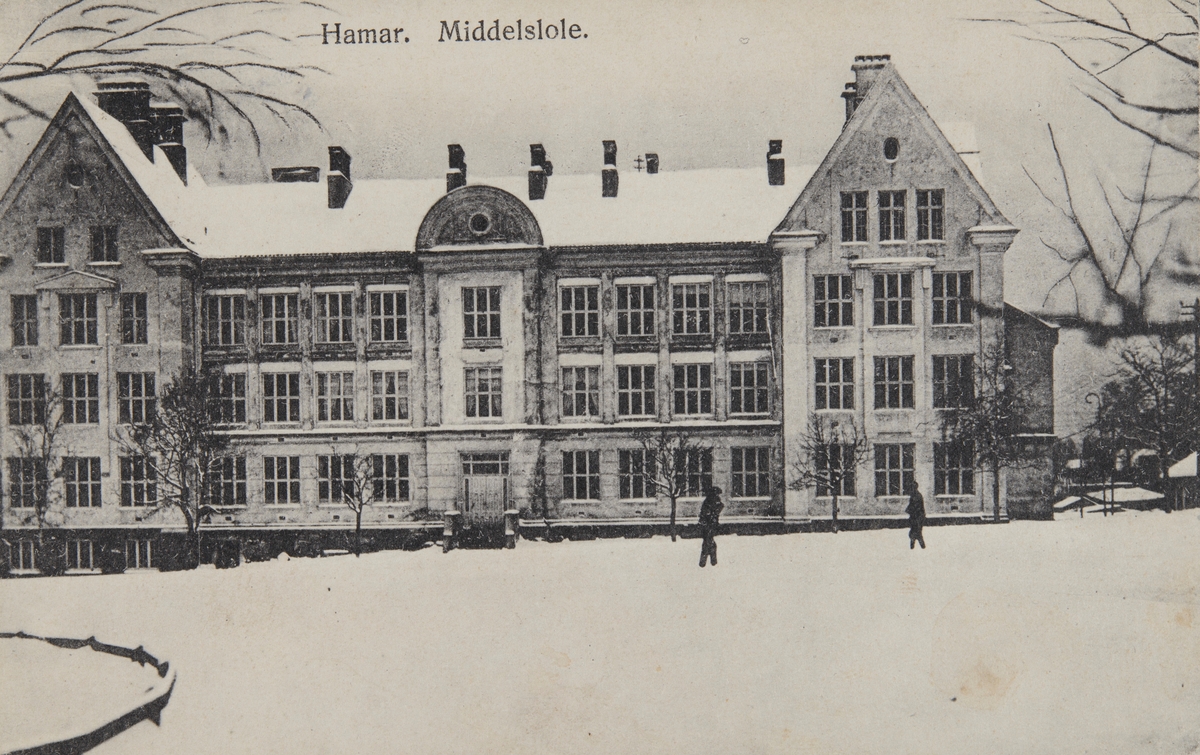 Postkort, Hamar katedralskole, eksteriør vinter, Vestre Torg, 
