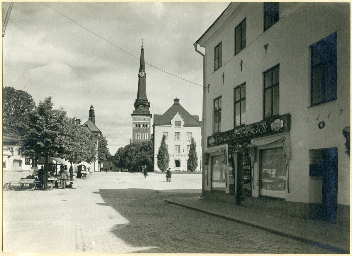 Västerås.
Stora torget och Köpmangatan, c:a 1910-1920-tal.