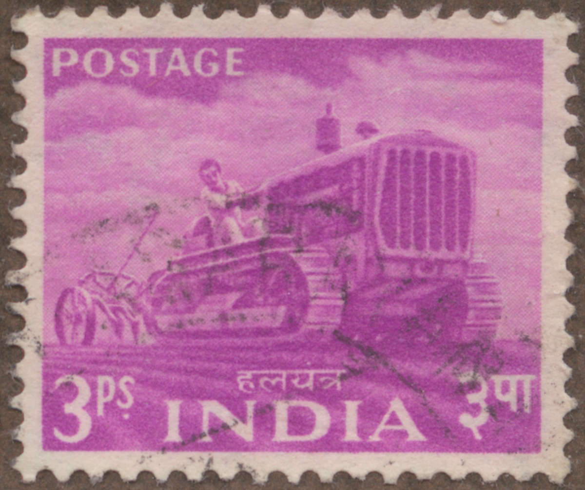 Frimärke ur Gösta Bodmans filatelistiska motivsamling, påbörjad 1950.
Frimärke från Indien, 1955. Motiv av Traktor för lantbrukstjänst