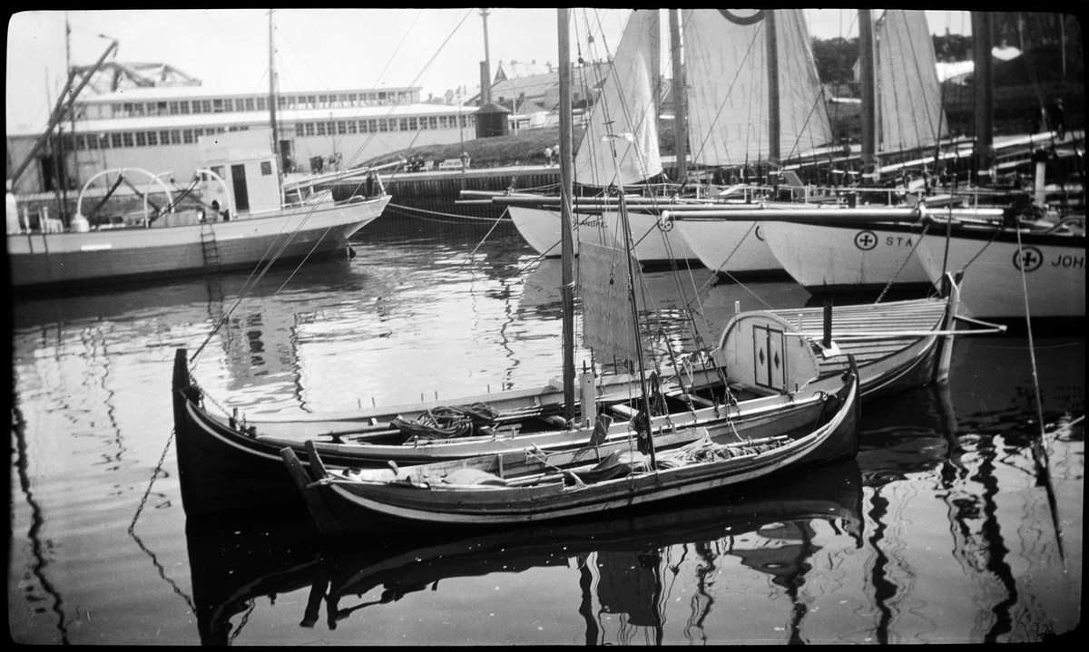 Båter ved Skansen under Trøndelagsutstillingen