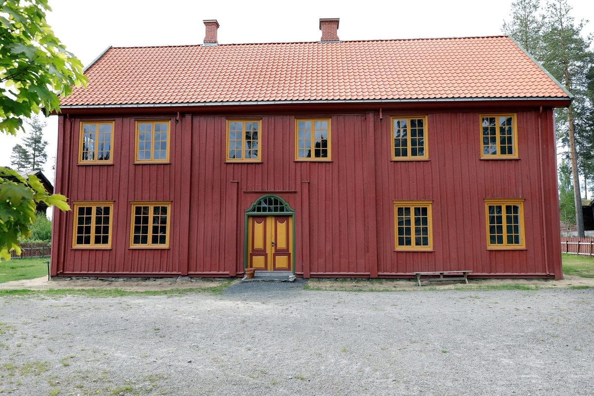 Åsetbygningen - Anno Glomdalsmuseet / DigitaltMuseum