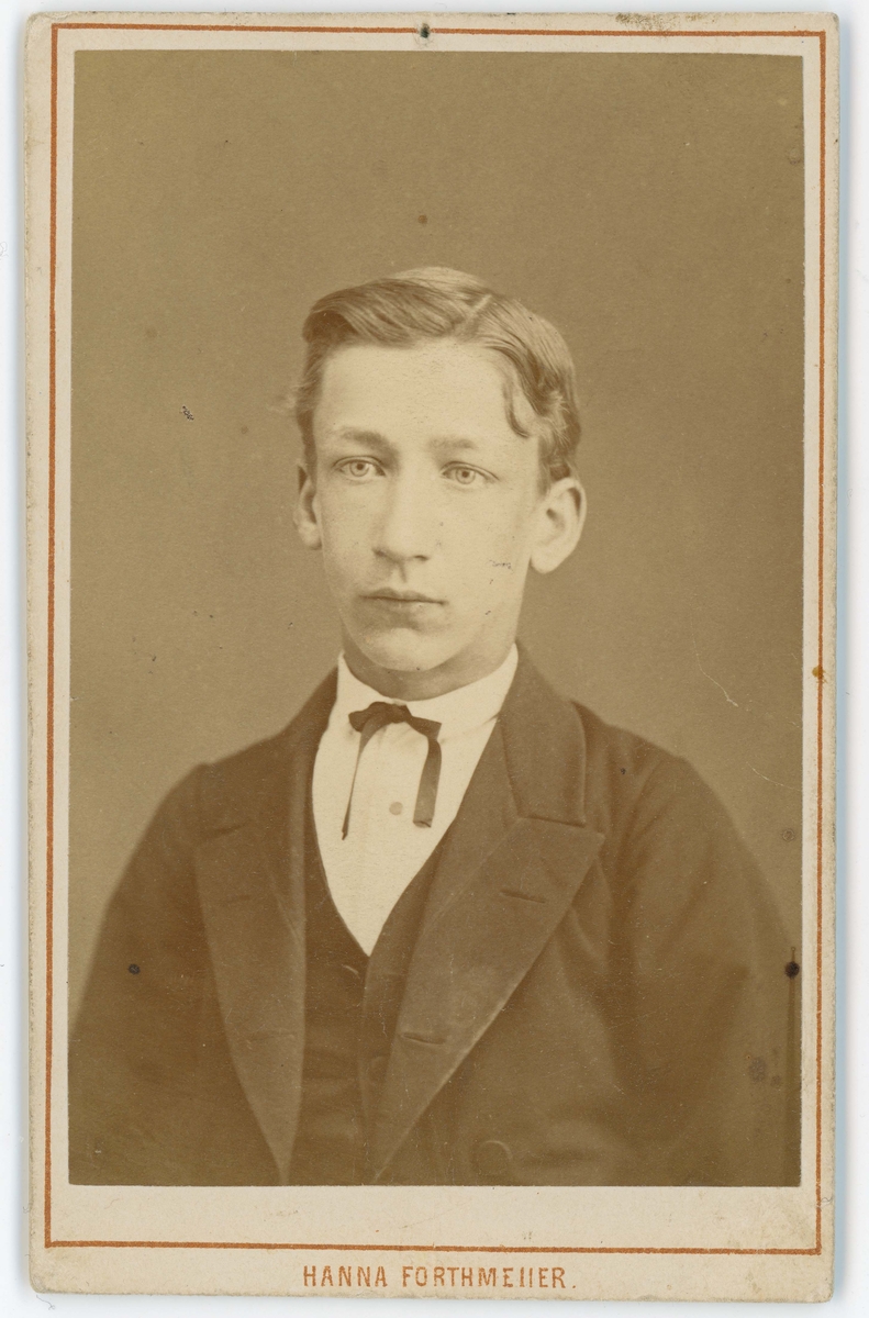Porträtt på Axel Gyllensvärd, foto 1874.