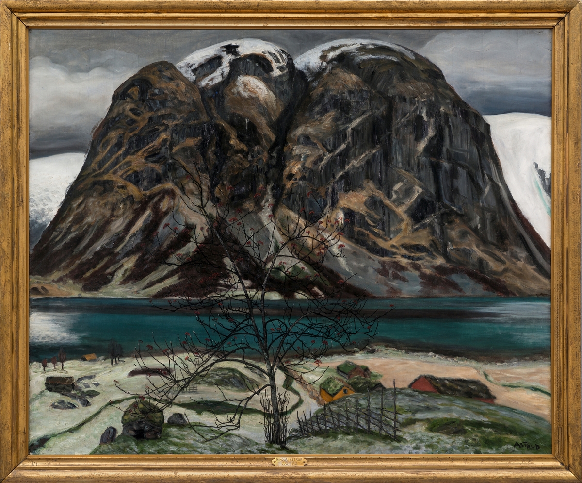 I Astrups levetid var dette maleriet også kjent som "Rå novembermorgen", "Novembermorgen under Kollen" og "Grå novembermorgen". Utsikten til fjellet "Kollen", eller Kleivefjellet som det egentlig heter, ruver tvers over Kjøsnesfjorden (en arm av Jølstravatnet) fra Sunde. Billedet vekker assosiasjoner til det «geologiske ursyn» som Astrup beundret i verkene til Arnold Böcklin (1827–1901). Særlig gjaldt dette Böcklins "Dødens øy". Forfatteren Hans E. Kinck (1865–1926) så også "Kollen" som et eksempel på Astrups symbolikk: «Et billede av senhøstens knugende, solløse gru [. . .] her findes intet av barnslig hymne, bare knugende stivnet alvor. Han malte selve døden, det store intets mare». 

Astrup malte "Kollen" fra hjemmet til sin fremtidige kone, Engel Sunde (1892– 1966): « [N]år jeg valgte en så vovet komposition som at overskjære billedet helt med en vandlinje, så var det for endnu mere at få frem det trykkende knugende ved fjeldet og høstmorgenens øde og døde stemning – (den rå og klamme stemning); men de to dele bindes jo sammen ved det sorte skelet af den døende rogn med de frosne bær, og dette skulde da helt hindre delene fra at falde fra hinanden ». Bildet var ett av flere som «jeg har lovet Engel ikke at sælge uden i yderste nødstilfælde – da de skriver sig fra den tid, vi blev kjendt – da jeg lå de triste høstdage på støilen og lurede mig ned til hende om nætterne ». Men en prekær økonomisk situasjon gjorde at han ikke kunne si nei til Rasmus Meyer, som kjøpte bildet via kunstnerens agent i Bergen, Isabella Høst (1870–1937), trolig tidlig i 1910.